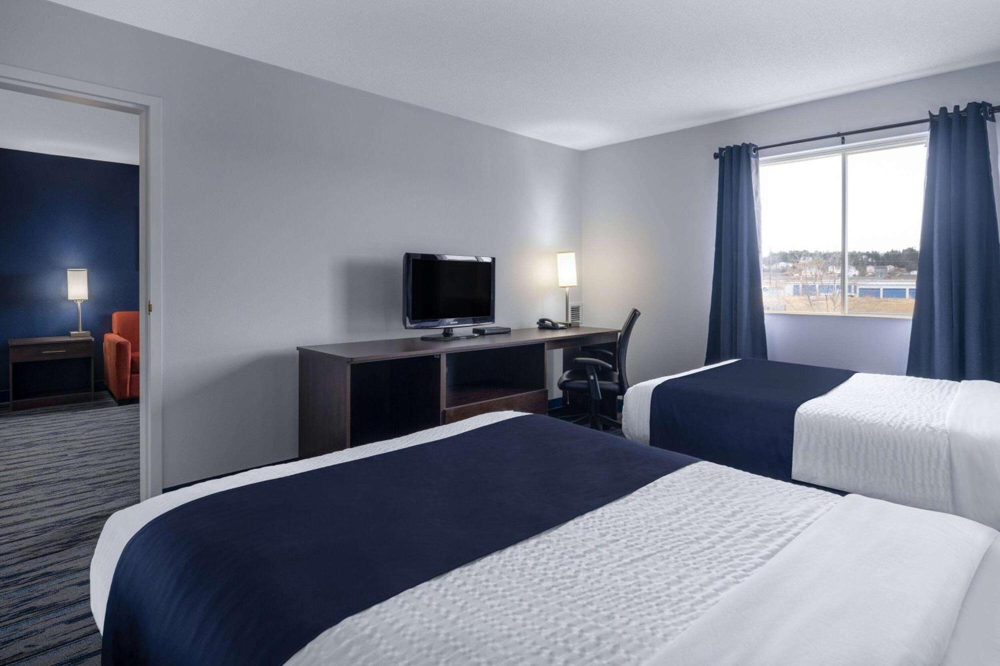 Travelodge Suites By Wyndham Saint John Exterior photo