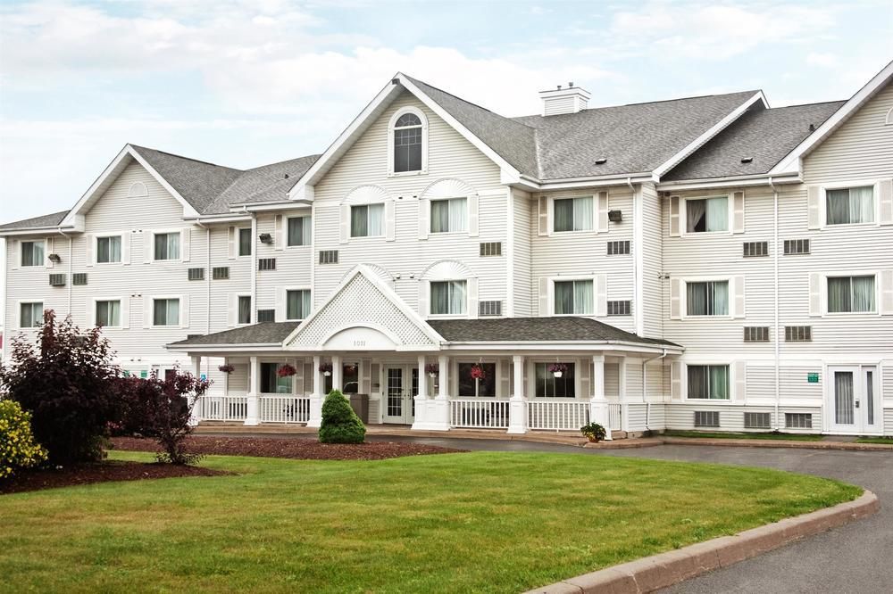 Travelodge Suites By Wyndham Saint John Exterior photo